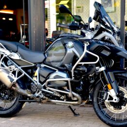 BMW R 1200 GS ADVENTURE TRIPLE BLACK LOW