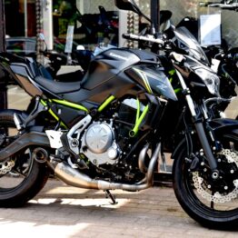 KAWASAKI Z 650