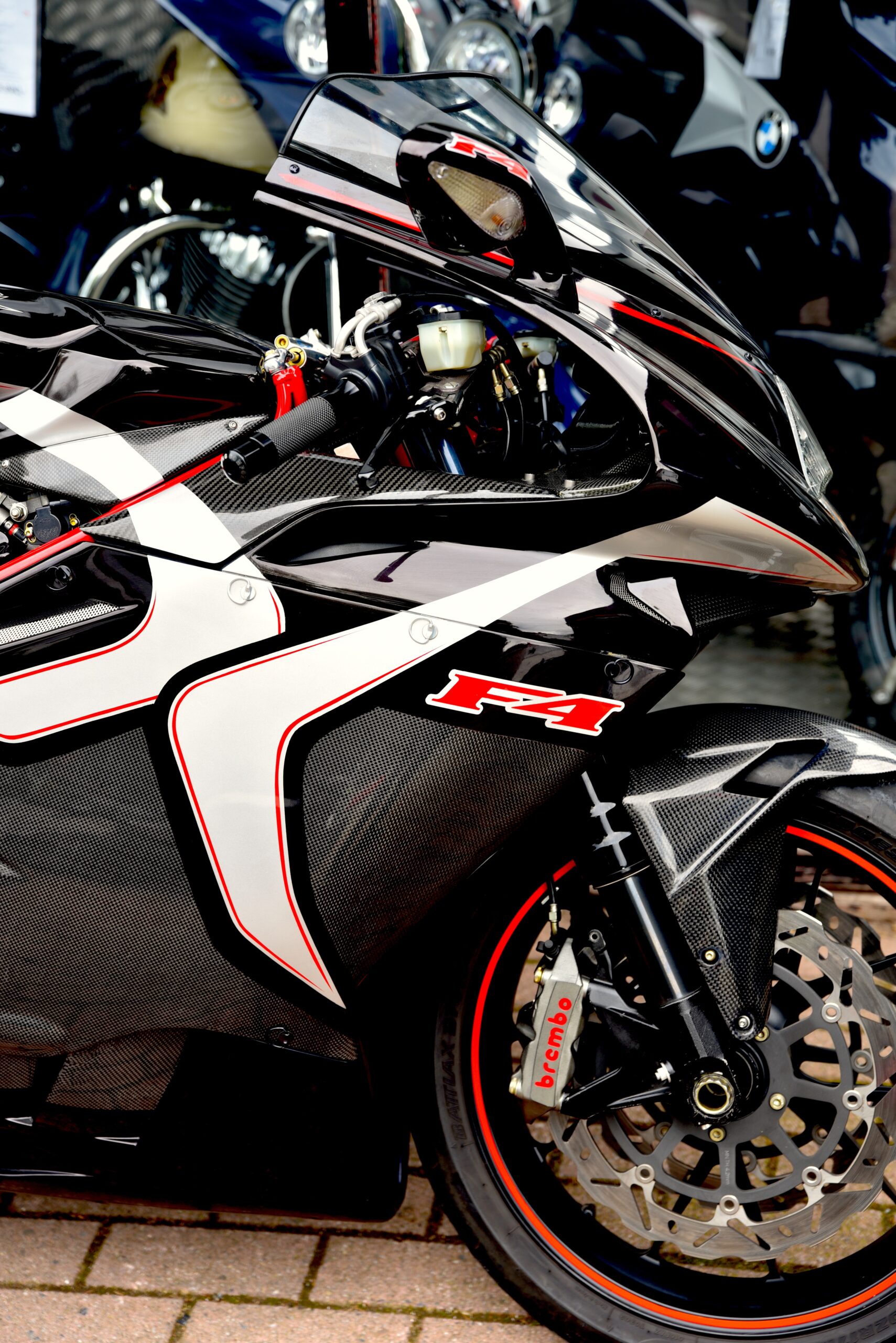 MV AGUSTA F4 750 – Image 4