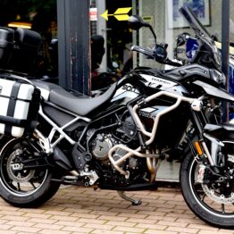 TRIUMPH TIGER 900 GT PRO