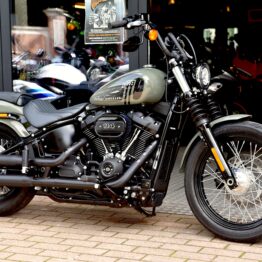 HARLEY DAVIDSON STREET BOB 114