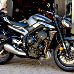 TRIUMPH 765 STREET TRIPLE R