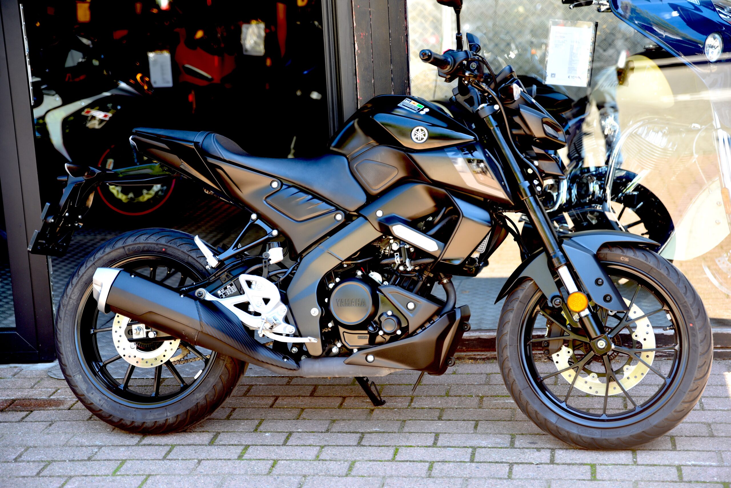 YAMAHA MT-125 – Image 2