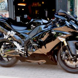 KAWASAKI NINJA ZX-10R
