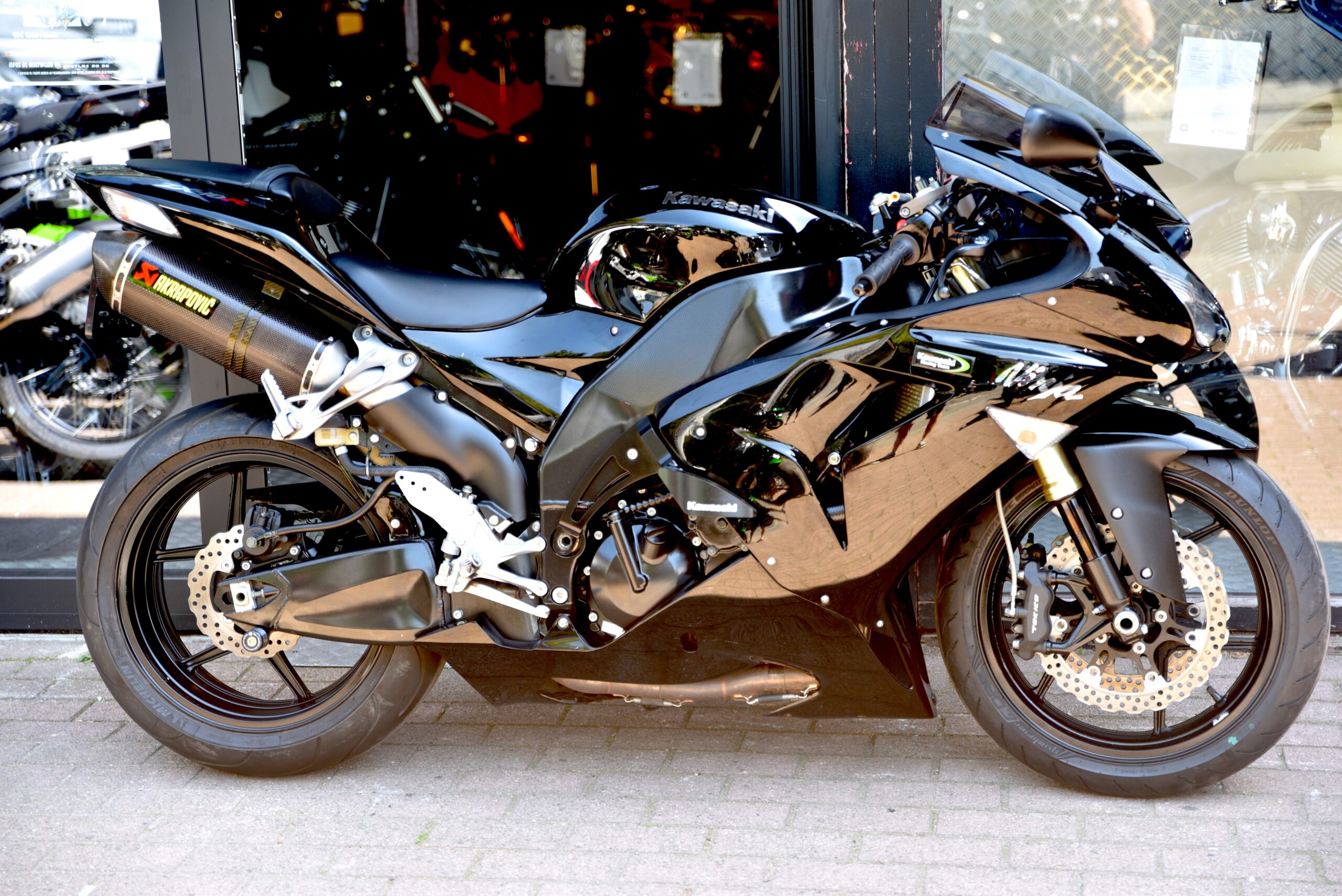 KAWASAKI NINJA ZX-10R – Image 2
