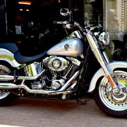HARLEY DAVIDSON 103 FAT BOY