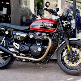 TRIUMPH 1200 SPEED TWIN