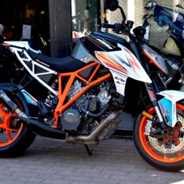 KTM 1290 SUPER DUKE R