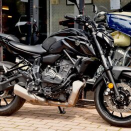 YAMAHA MT-07