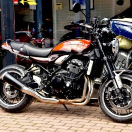 KAWASAKI Z 900 RS