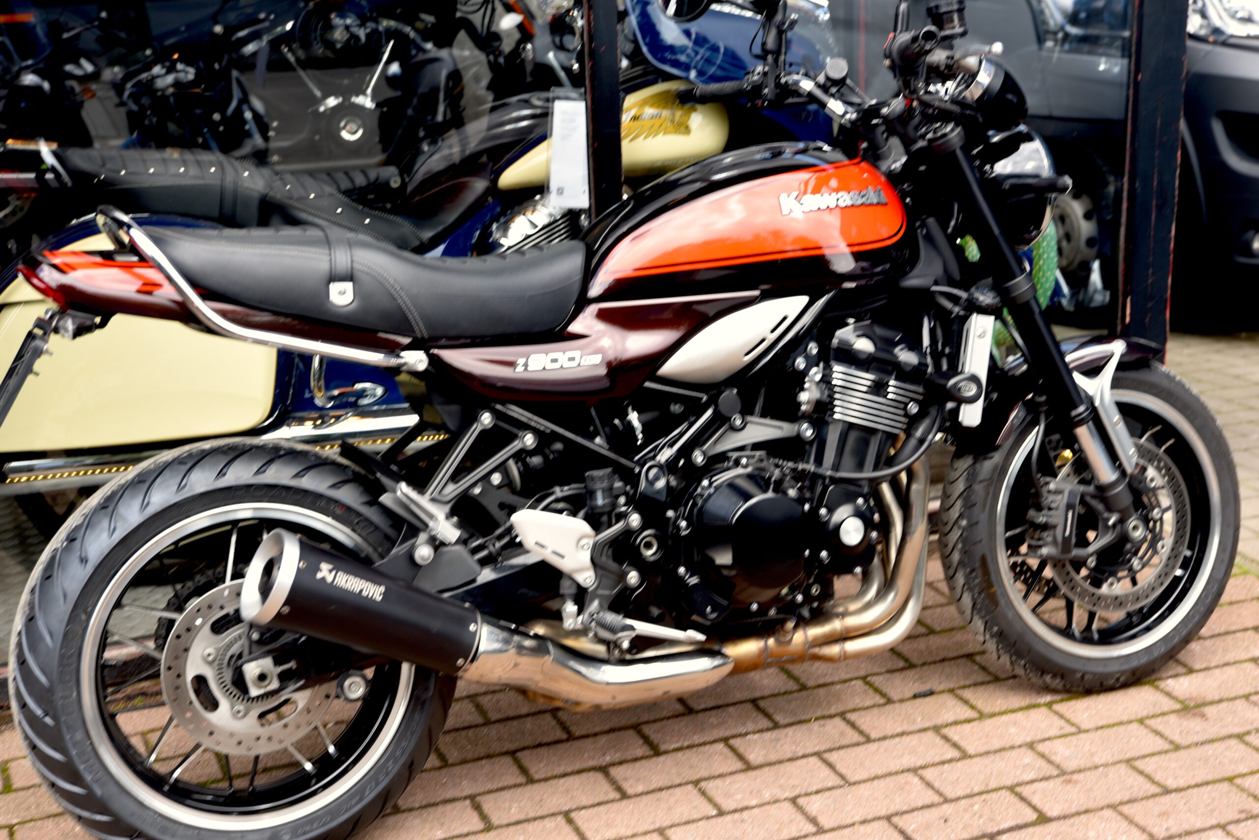 KAWASAKI Z 900 RS – Image 3
