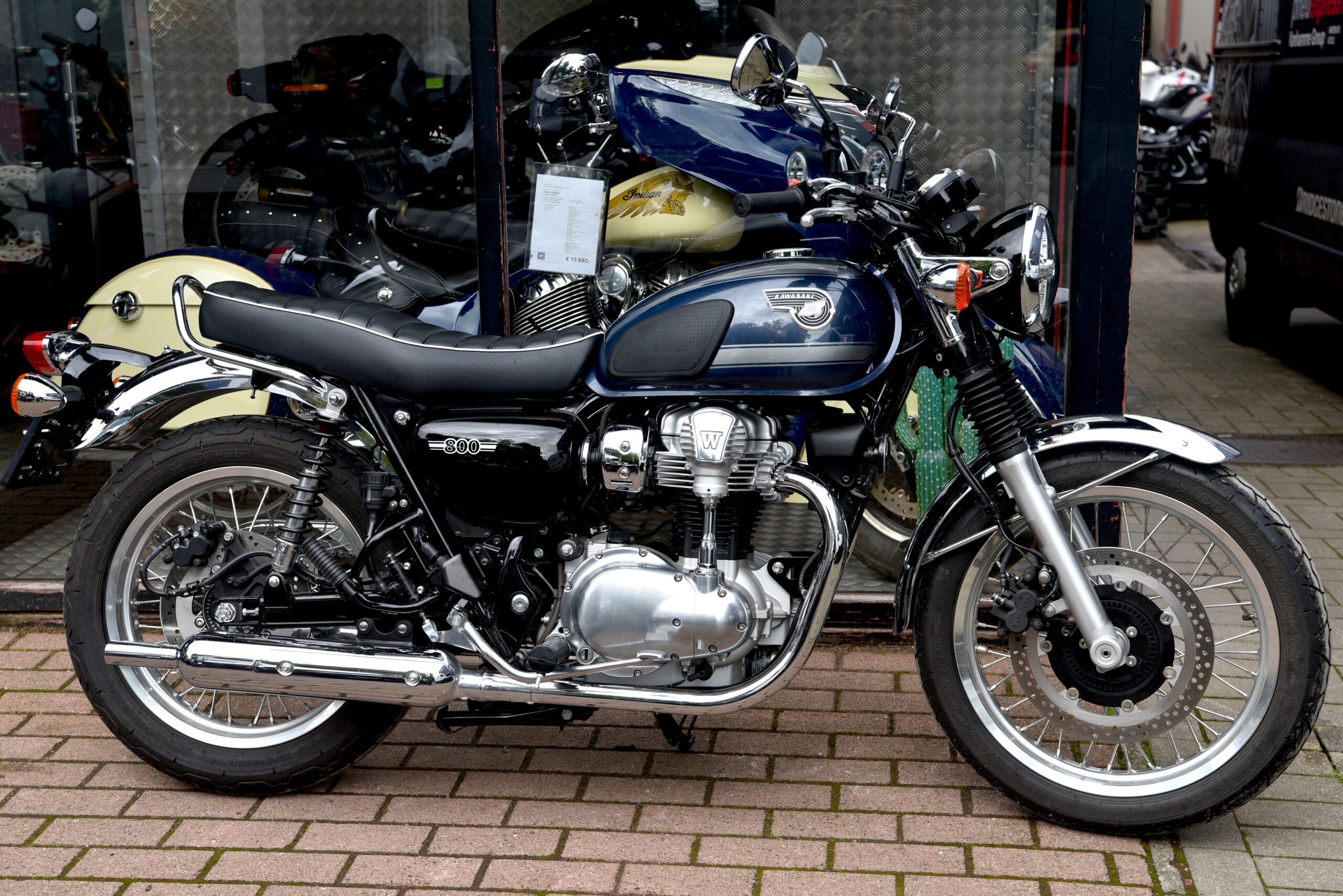 KAWASAKI W 800 – Image 2