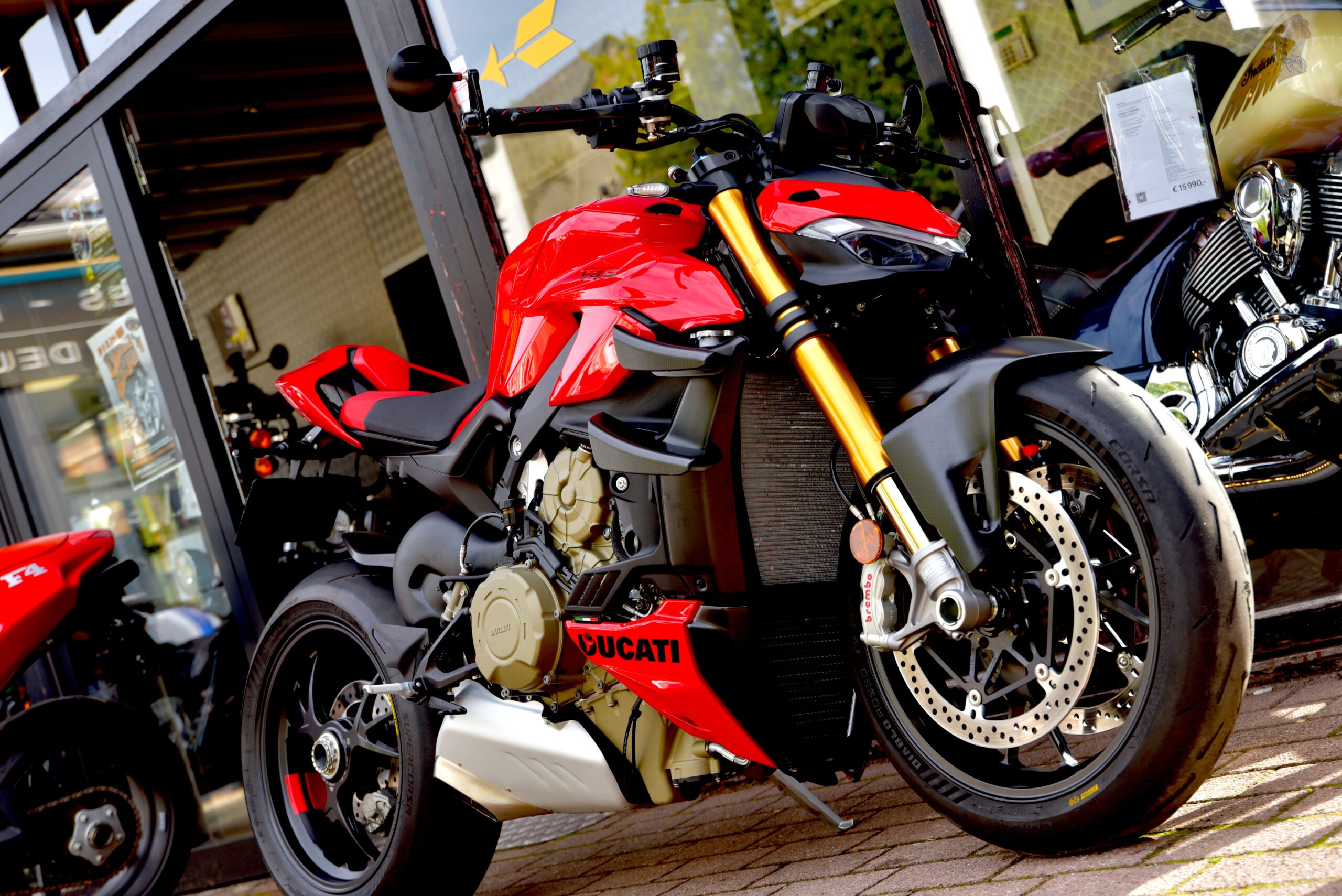 DUCATI STREETFIGHTER V4S – Image 5