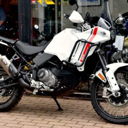DUCATI DESERT X