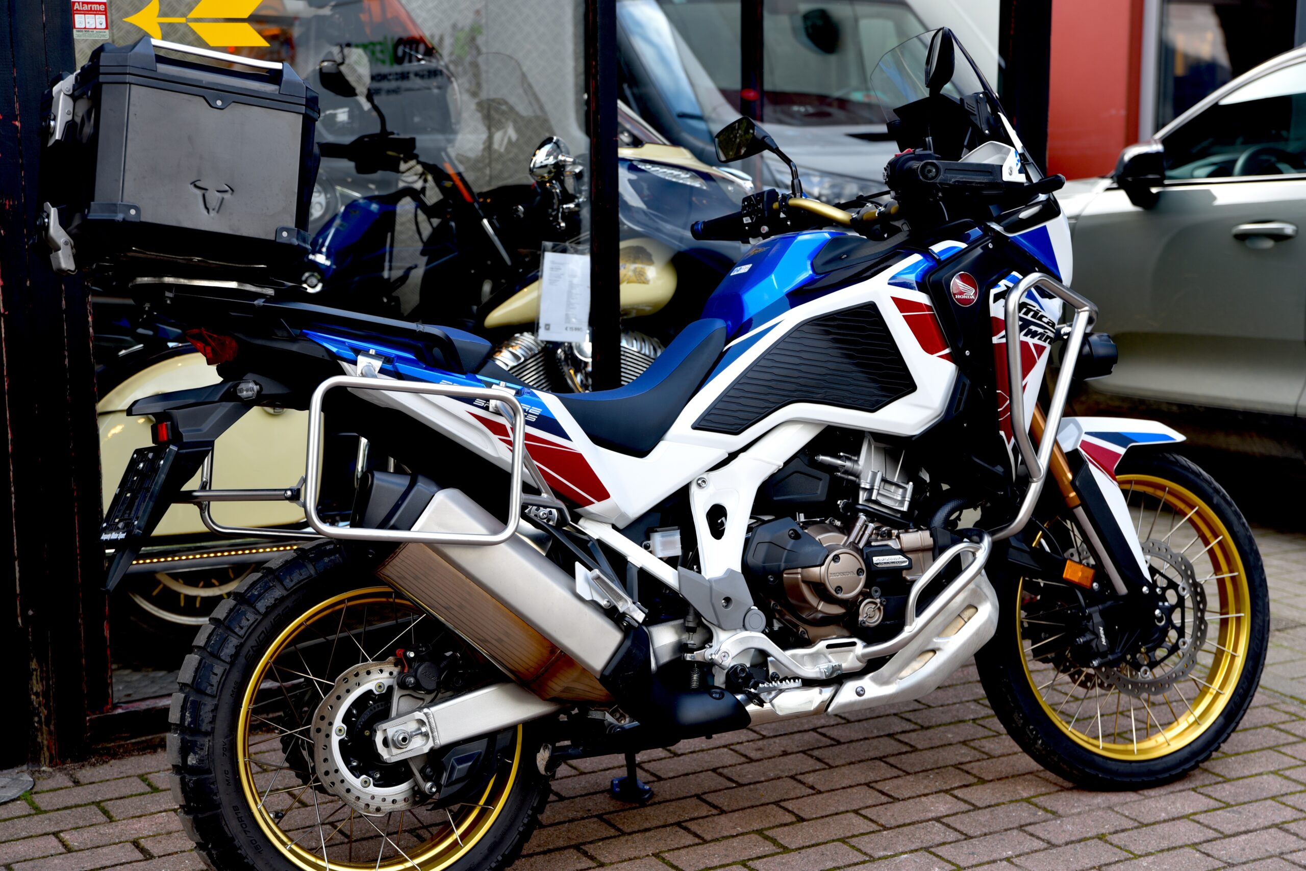 HONDA CRF1100 AFRICA TWIN ADVENTURE SPORT ES DCT – Image 3