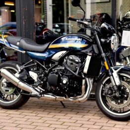 KAWASAKI Z 900 RS