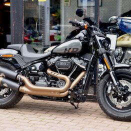 HARLEY DAVIDSON 114 FAT BOB