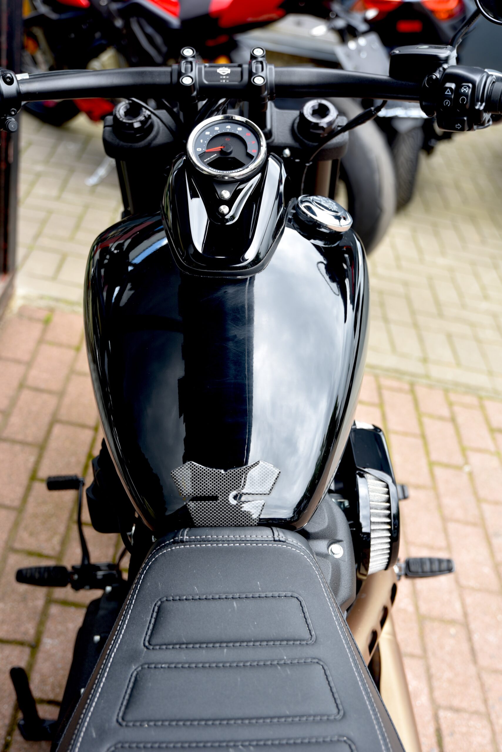 HARLEY DAVIDSON 114 FAT BOB – Image 7