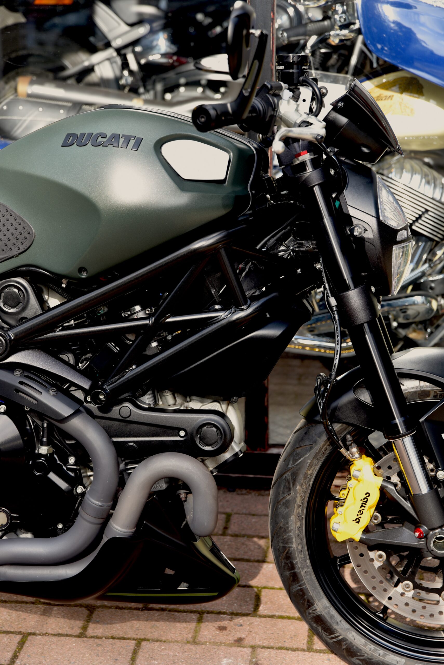 DUCATI MONSTER 1100 EVO ABS DIESEL LIMITED EDITION – Image 4