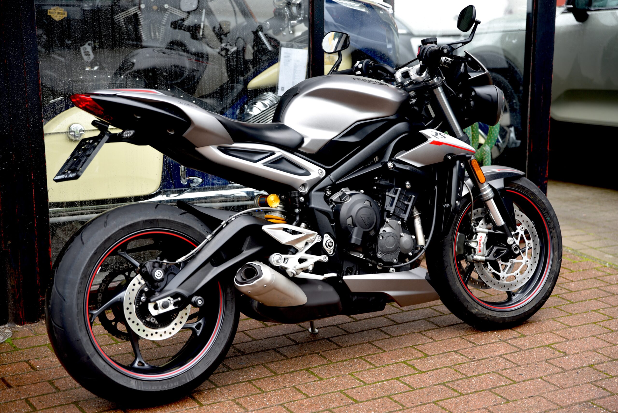 TRIUMPH 765 STREET TRIPLE RS – Image 3
