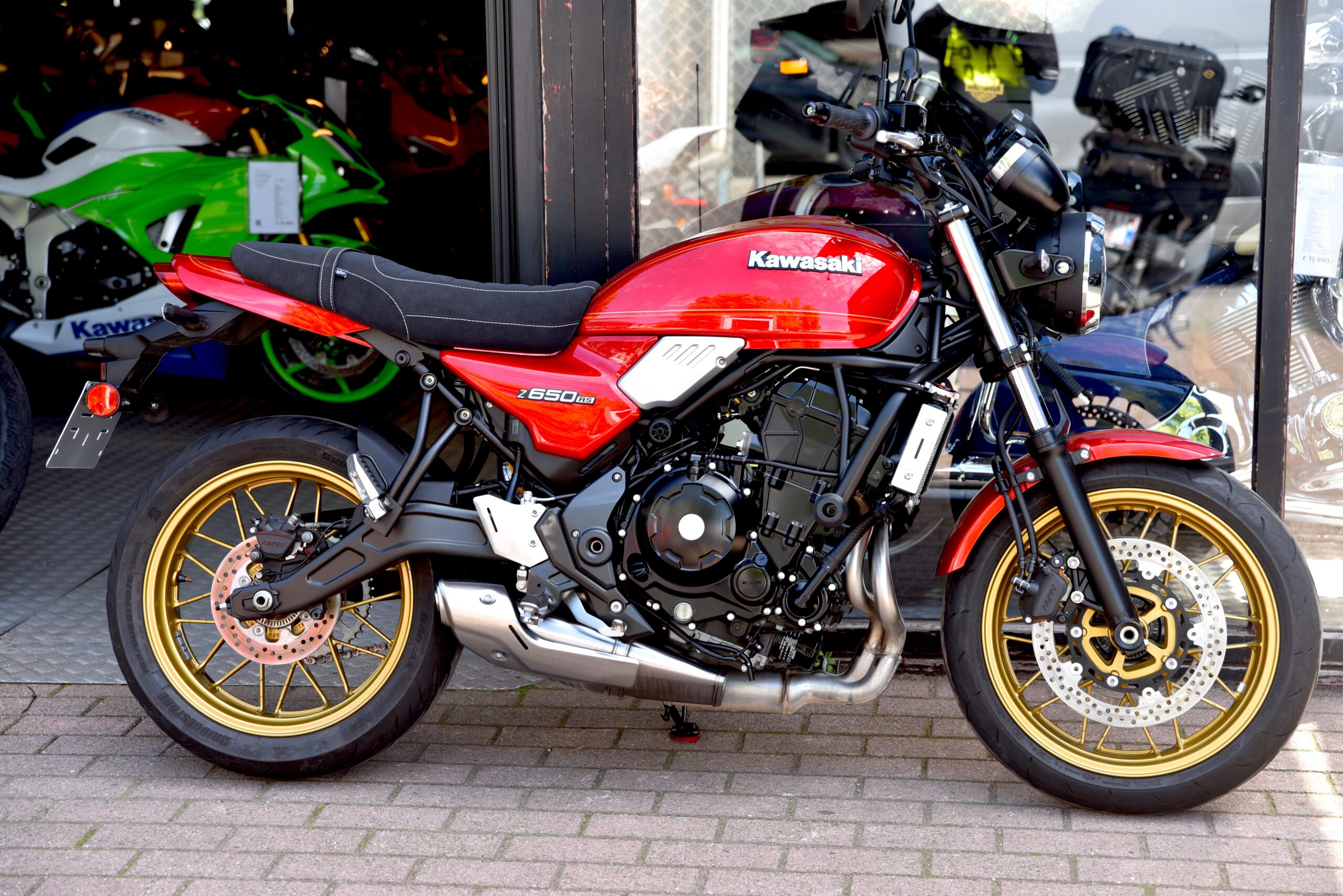 KAWASAKI Z 650 RS OHLINS (TVAC) – Image 2