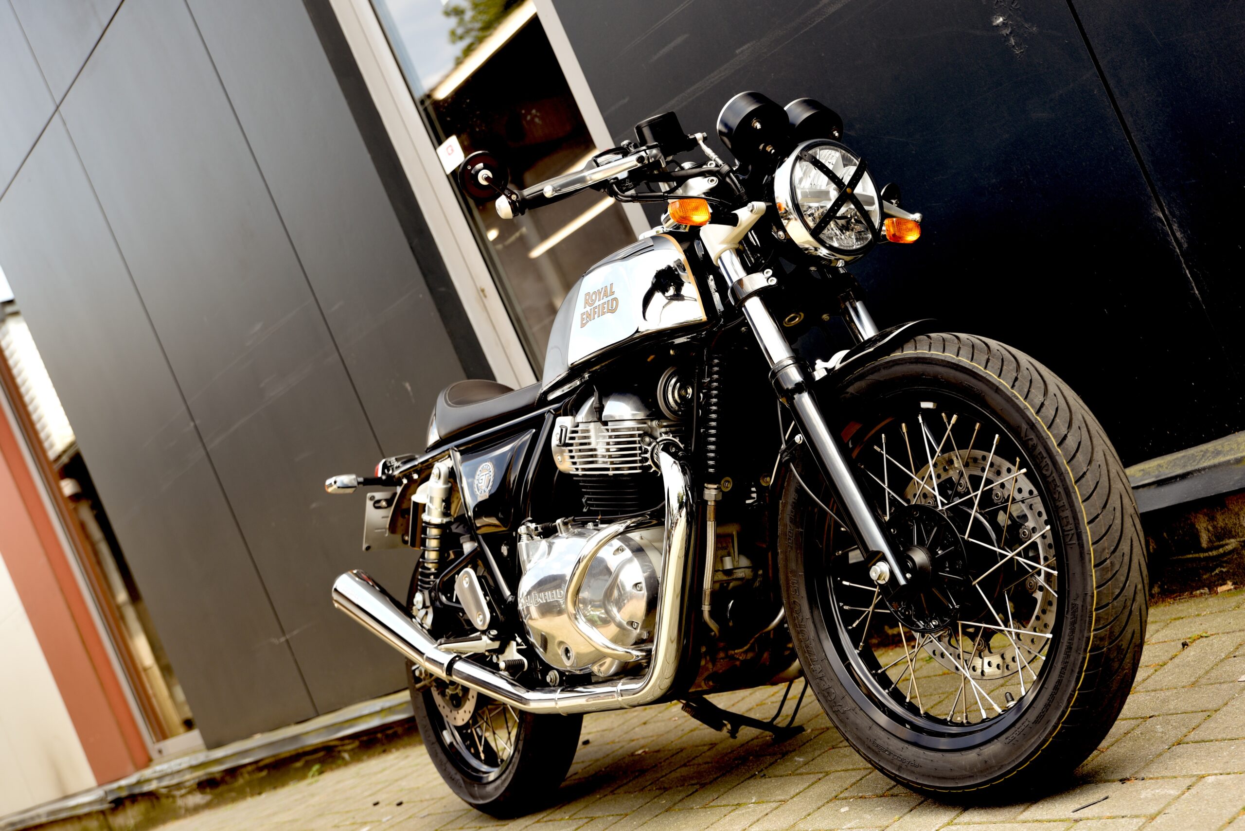 ROYAL ENFIELD CONTINENTAL GT 650 – Image 5