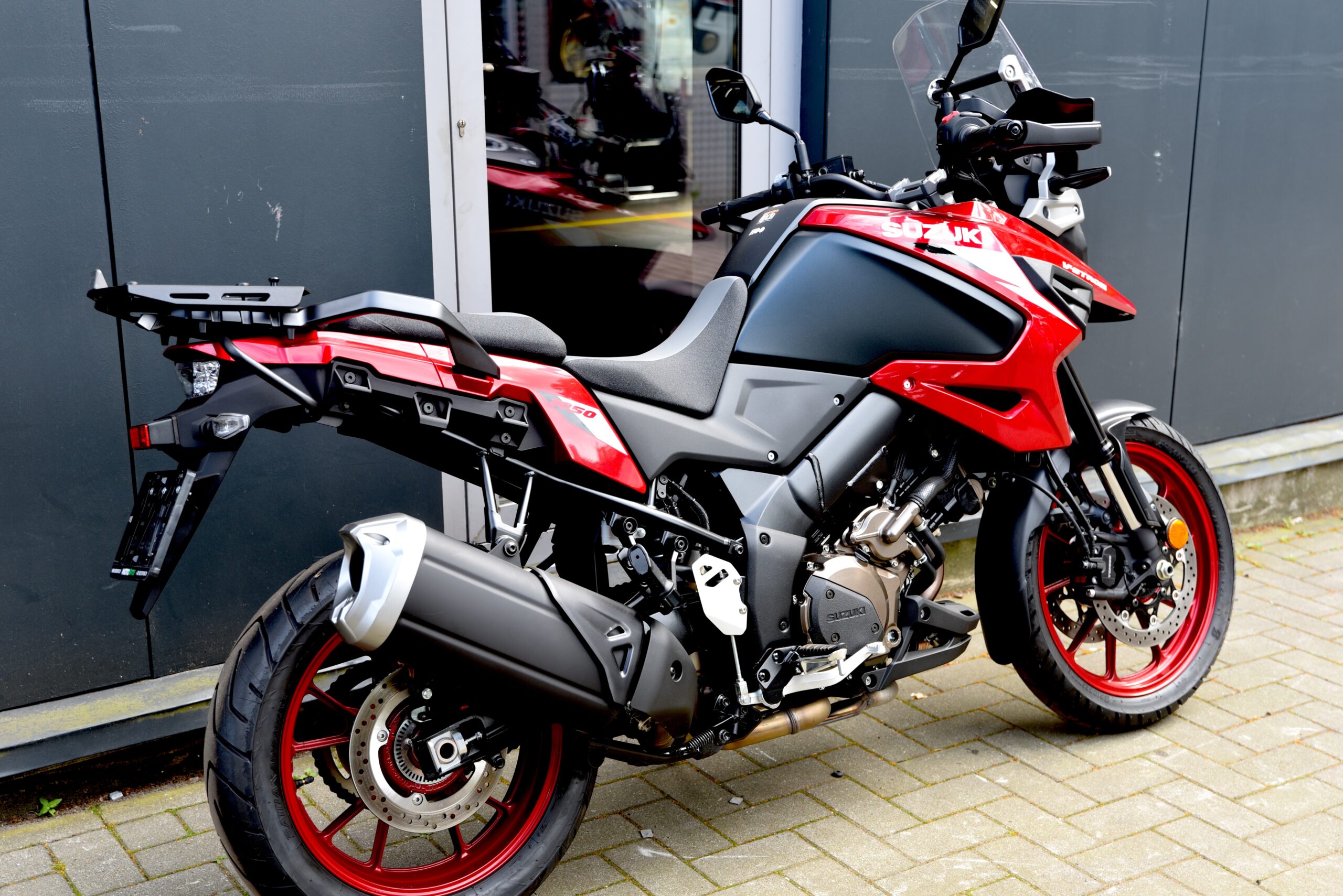 SUZUKI DL 1050 V-STROM – Image 3