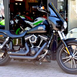 HARLEY DAVIDSON 103 DYNA STREET BOB SPECIAL