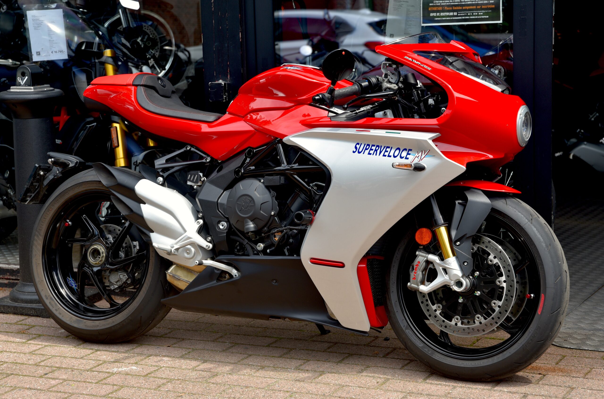 MV AGUSTA 800 SUPERVELOCE