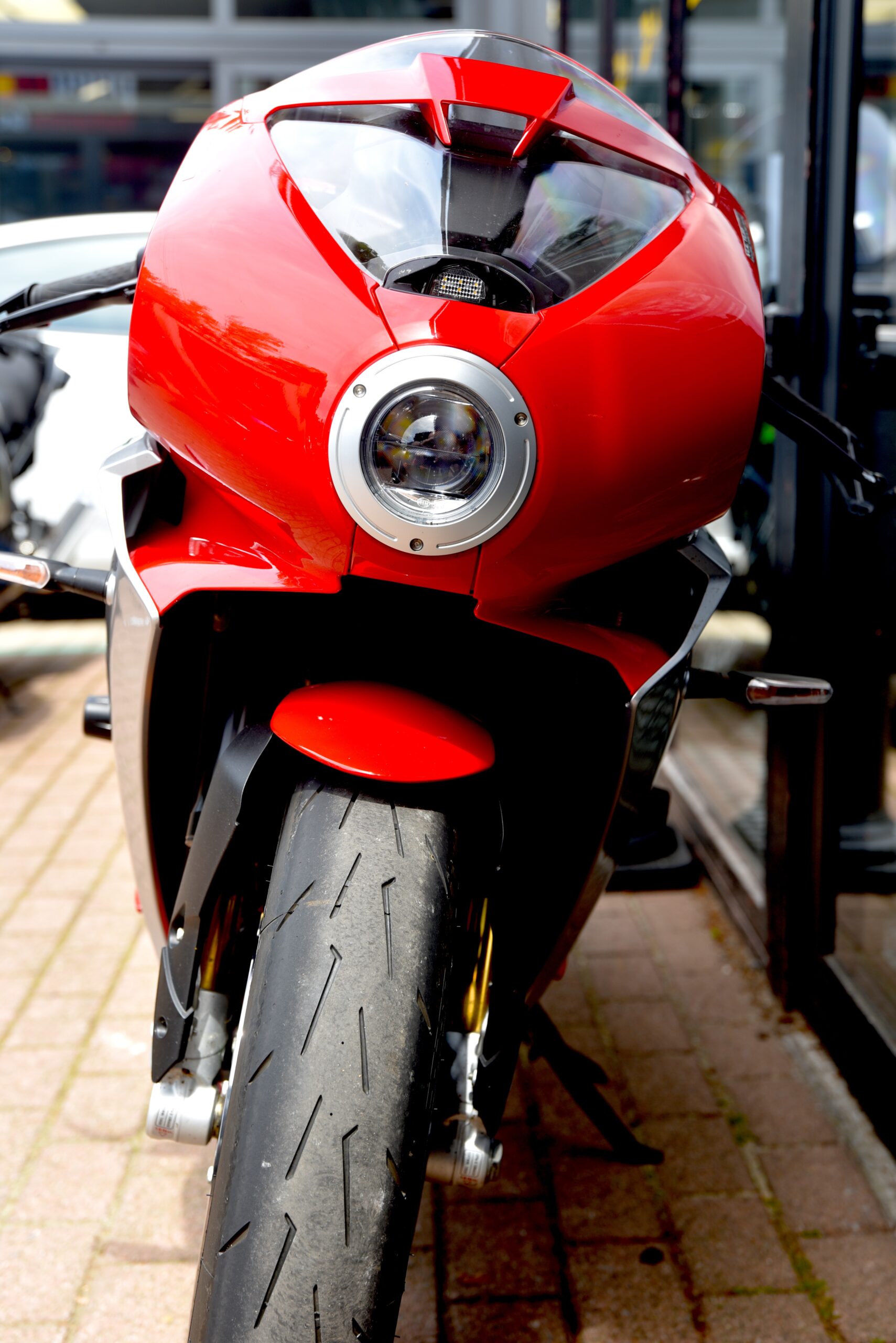 MV AGUSTA 800 SUPERVELOCE – Image 6