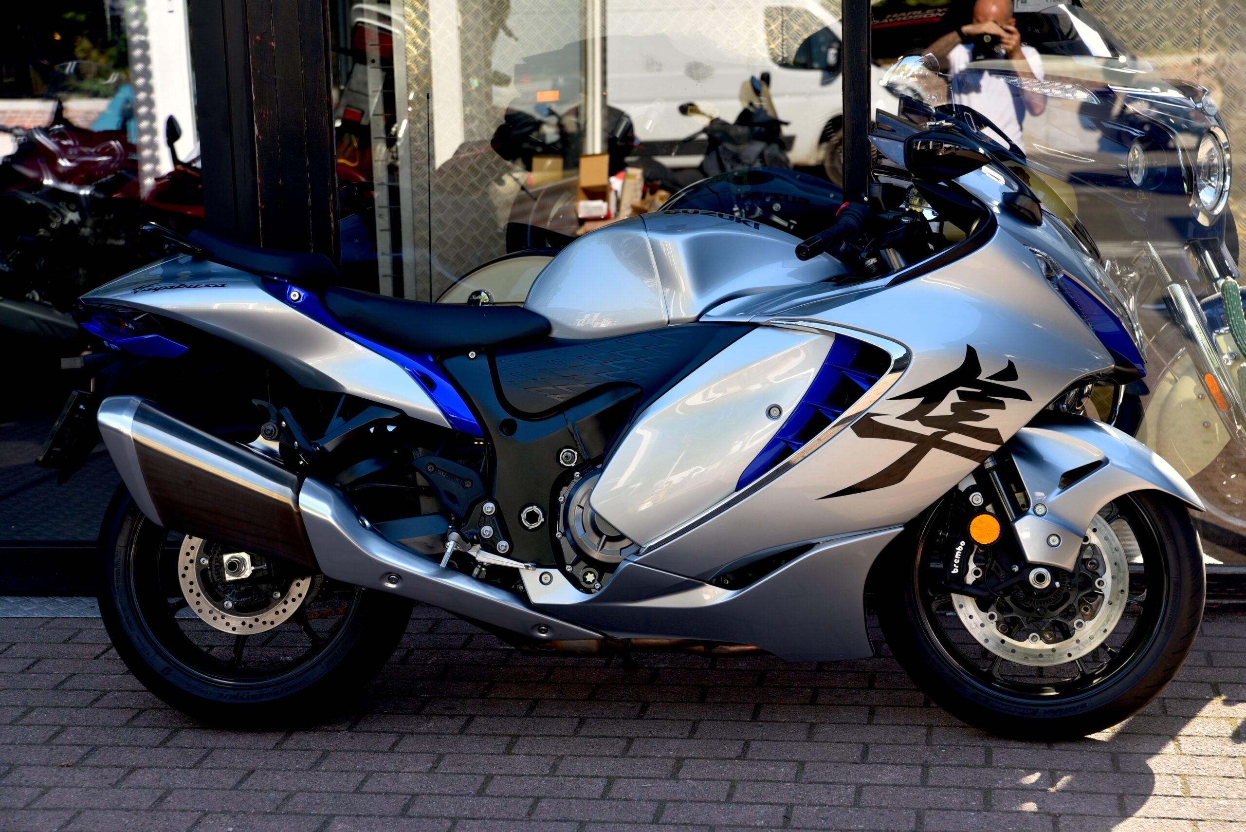 SUZUKI GSX 1300 R HAYABUSA – Image 2