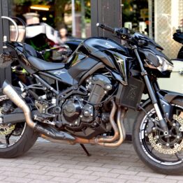 KAWASAKI Z 900