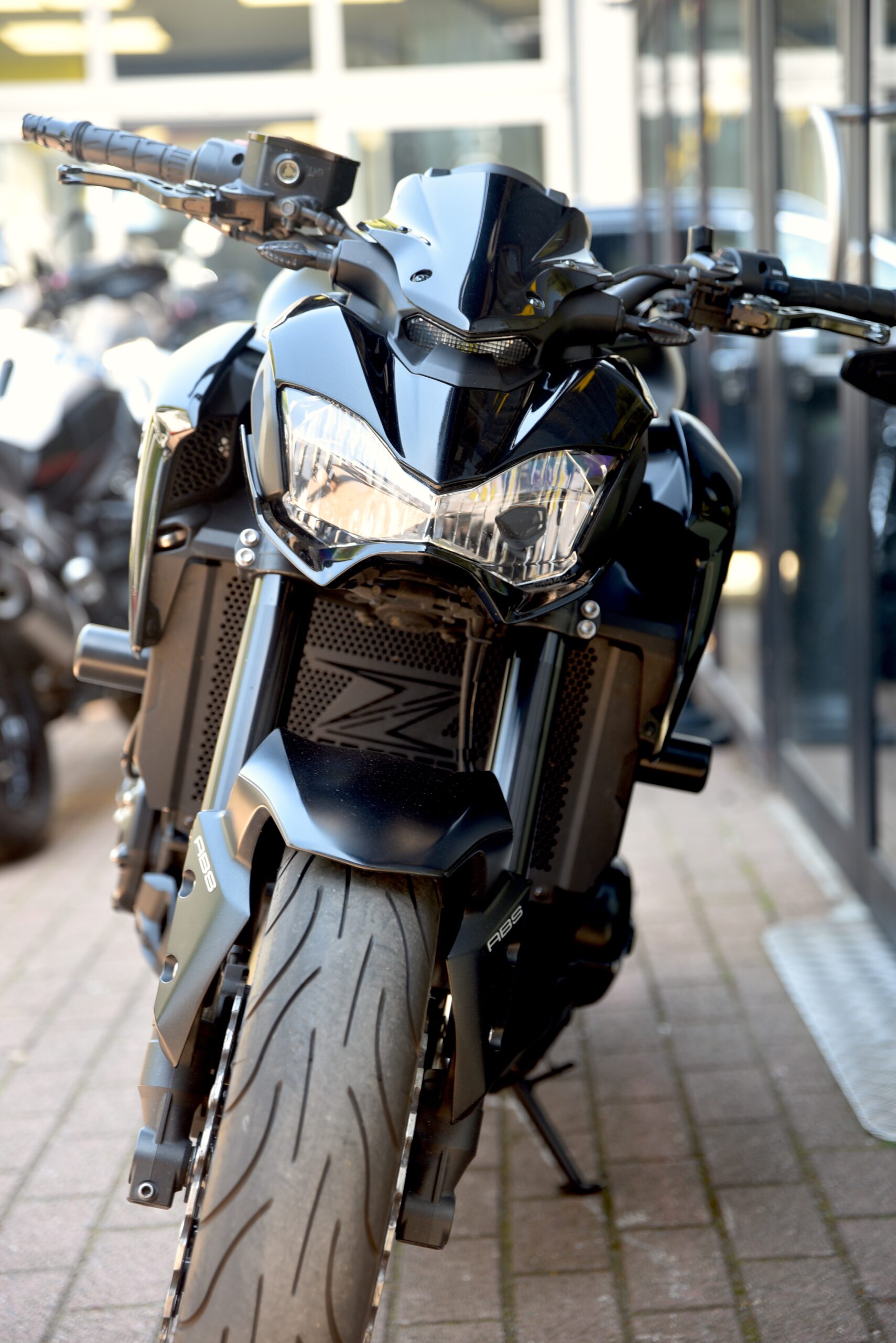 KAWASAKI Z 900 – Image 4