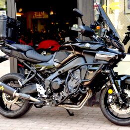 YAMAHA TRACER 9