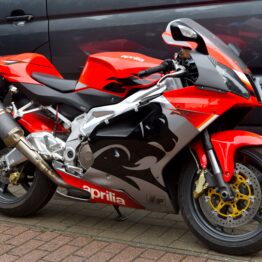 APRILIA RSV 1000 R