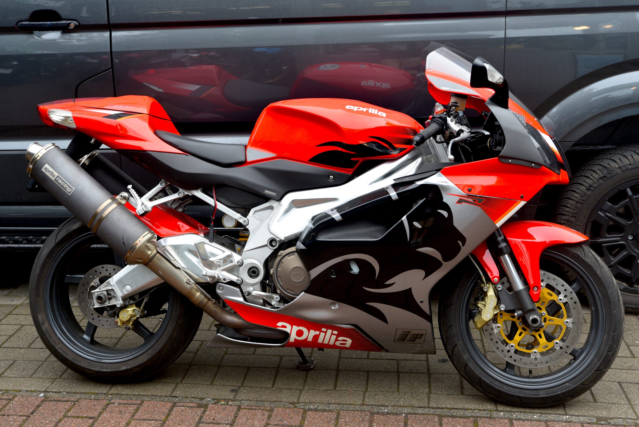 APRILIA RSV 1000 R – Image 2