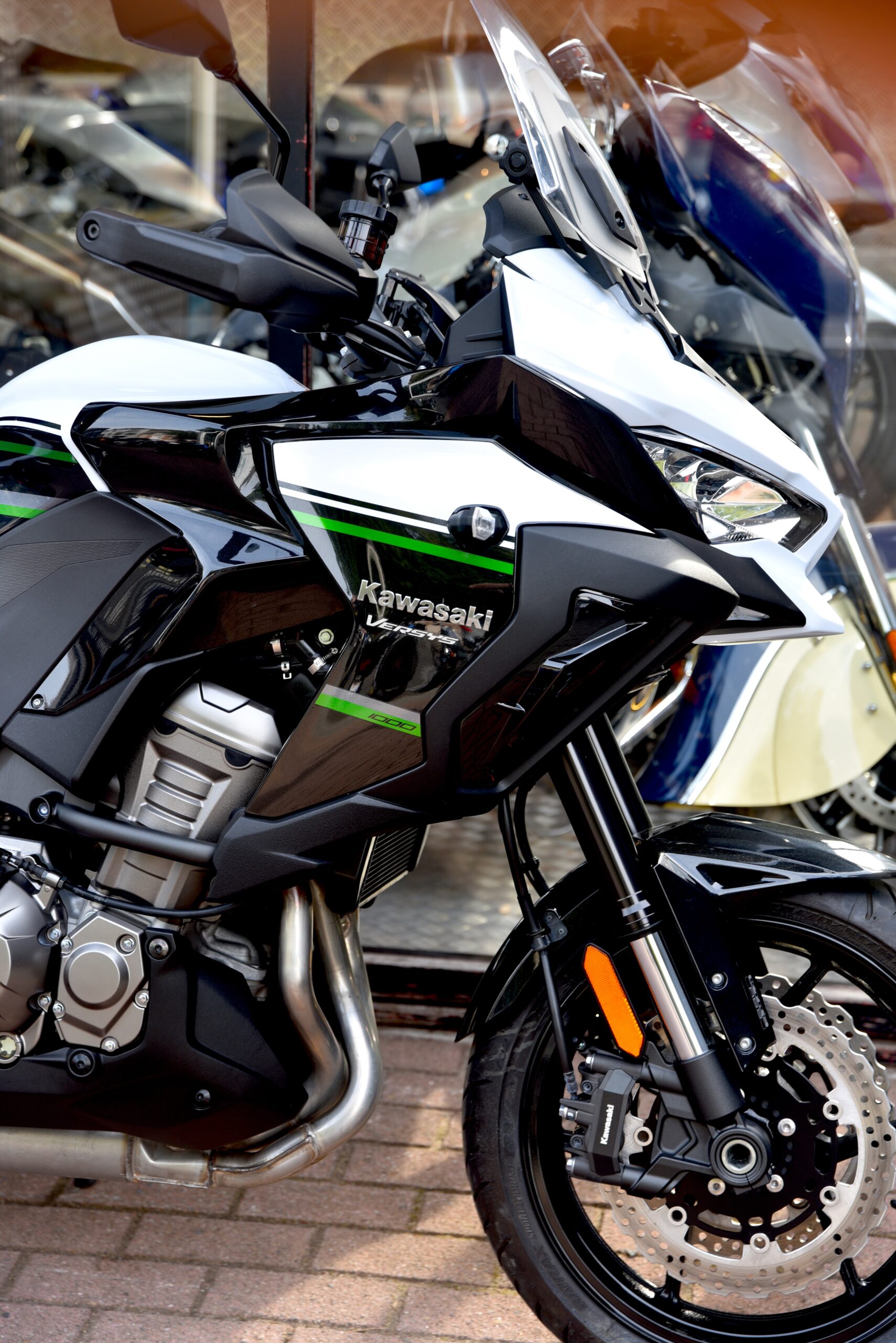 KAWASAKI VERSYS 1000 – Image 4