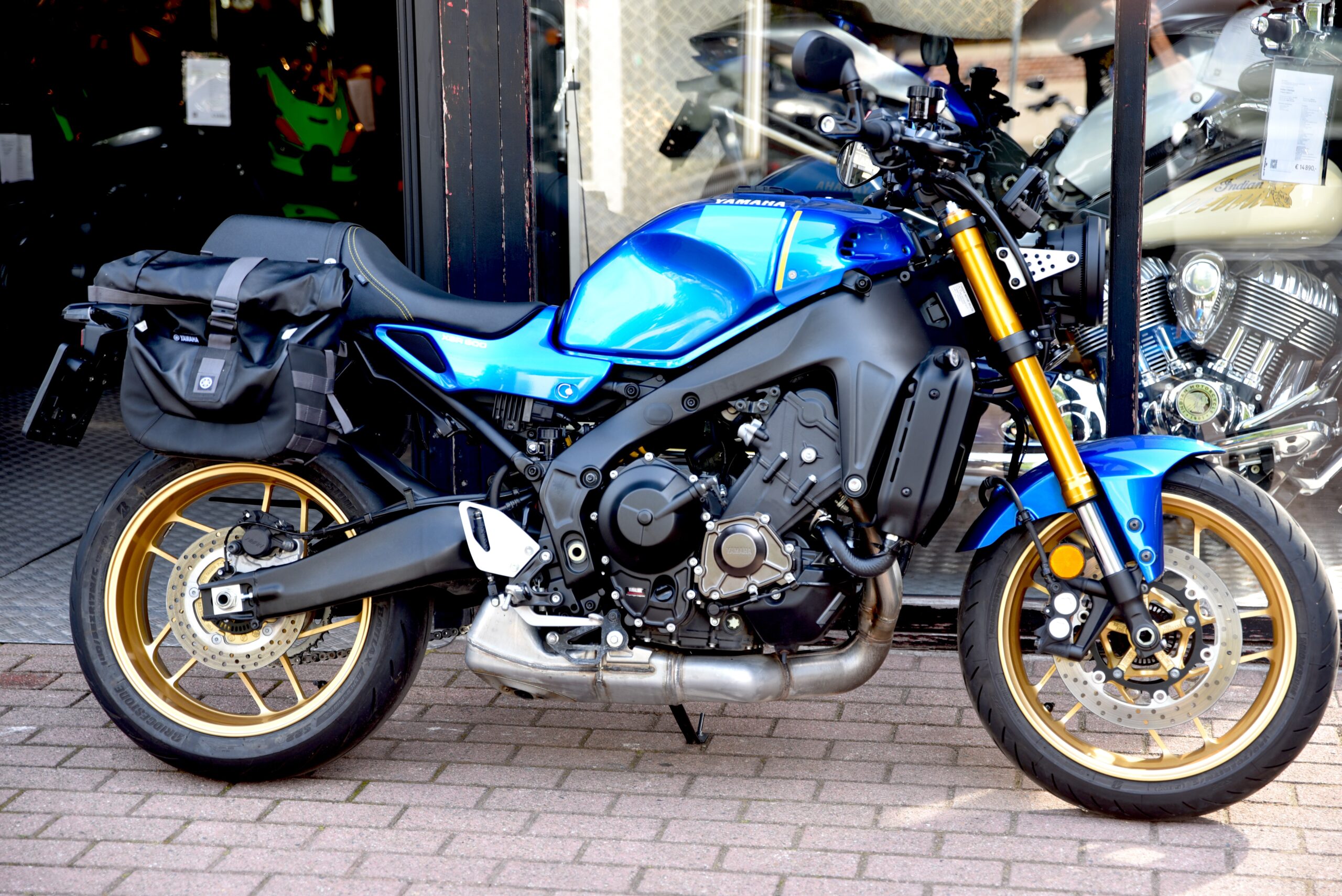 YAMAHA XSR 900 – Image 2