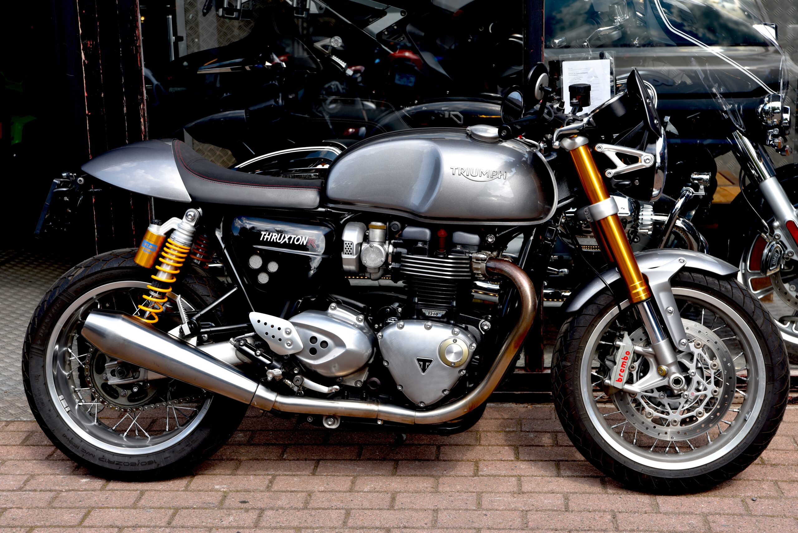 TRIUMPH THRUXTON R – Image 2