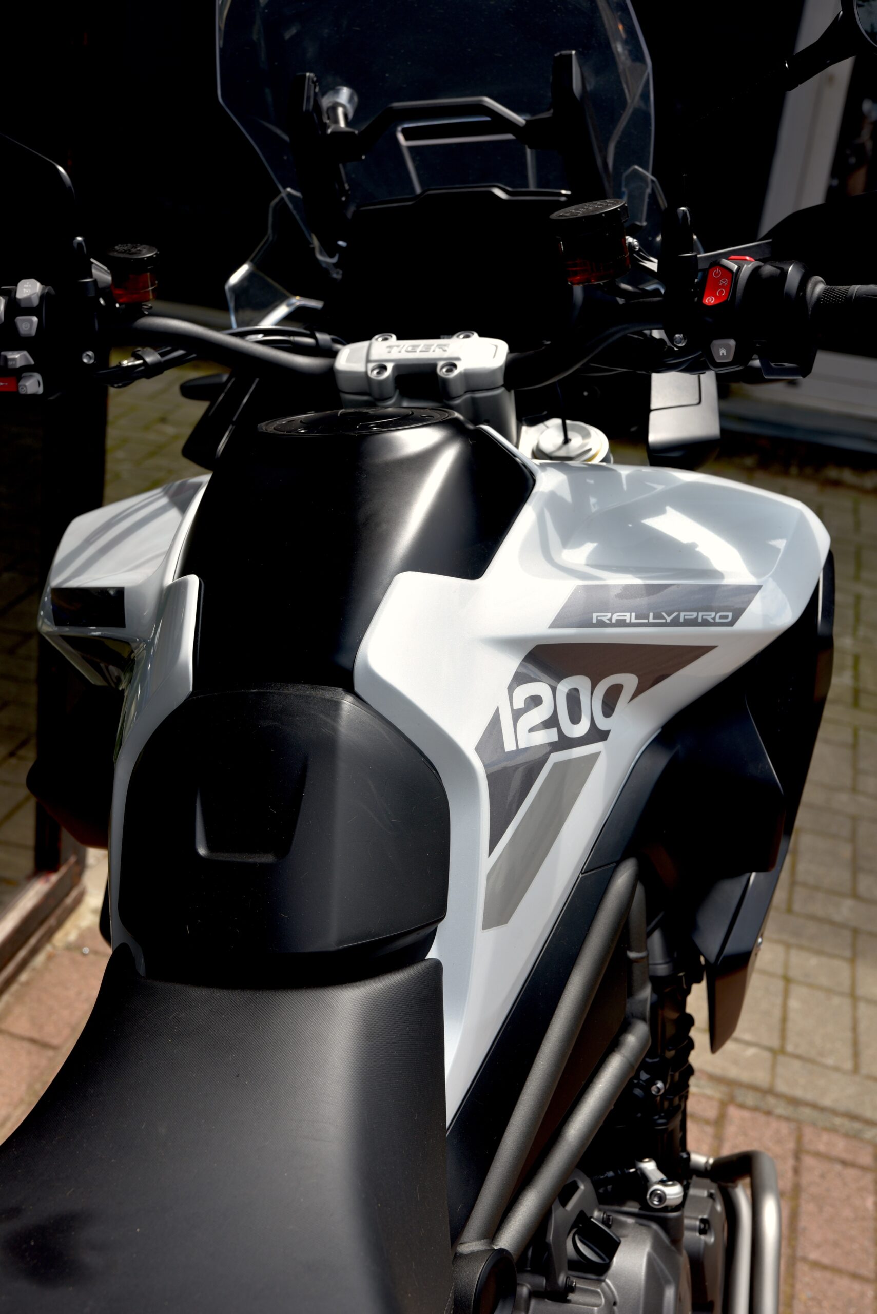 TRIUMPH TIGER 1200 RALLY PRO – Image 6