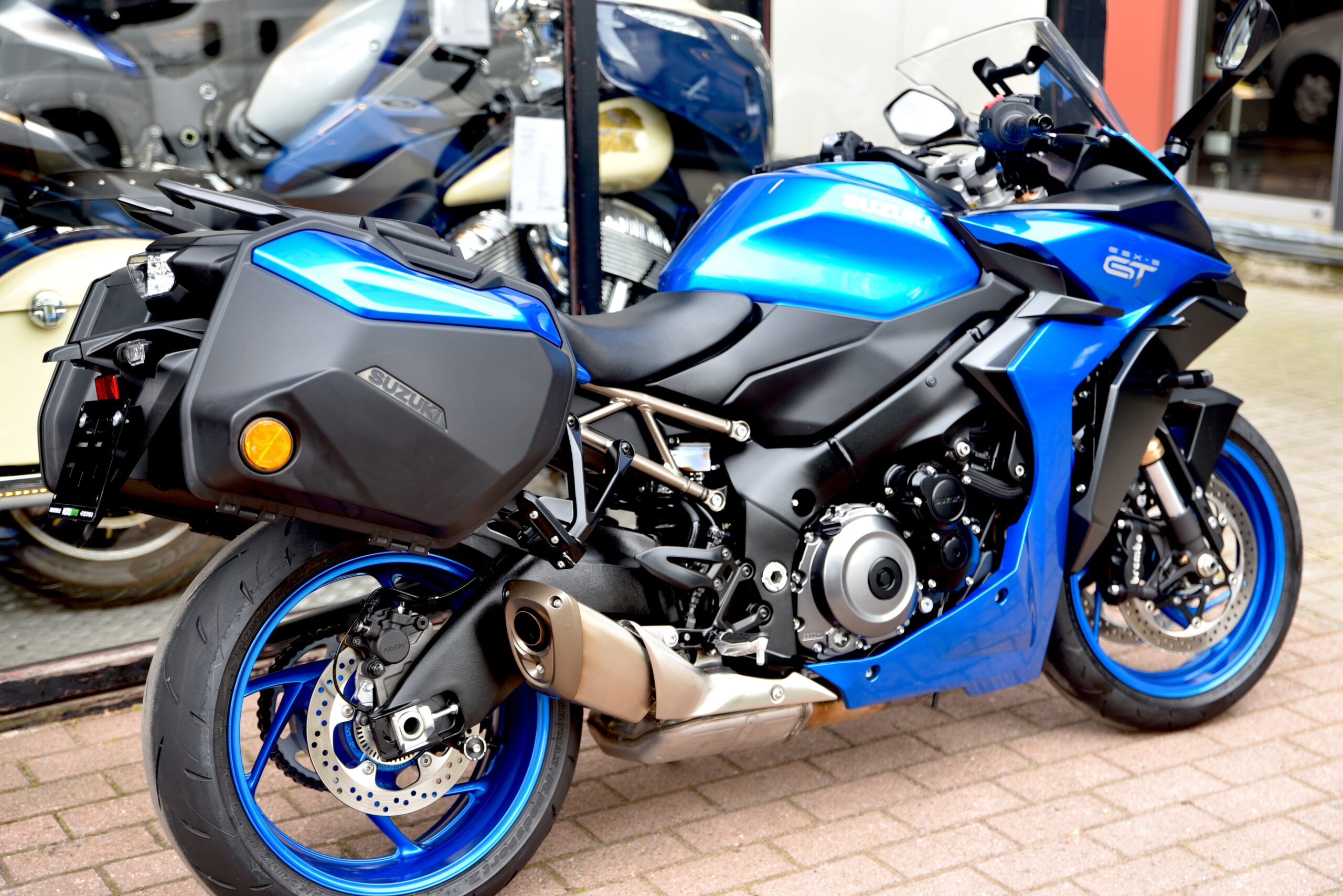 SUZUKI GSX-S 1000 GT – Image 3