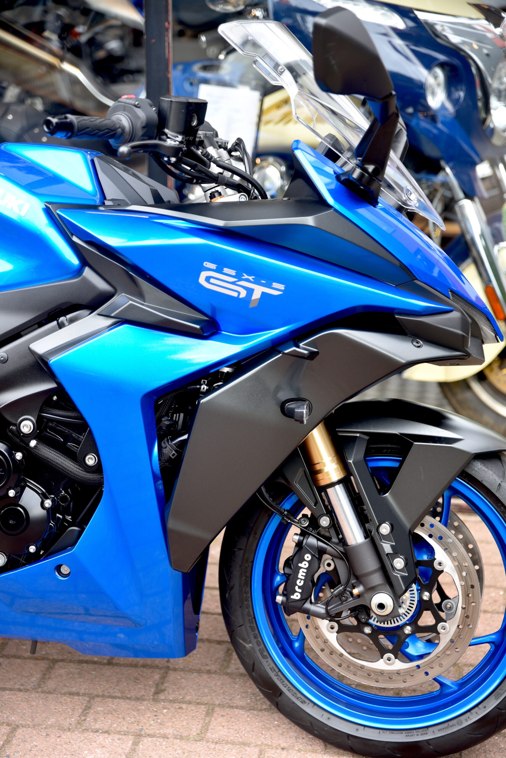 SUZUKI GSX-S 1000 GT – Image 4