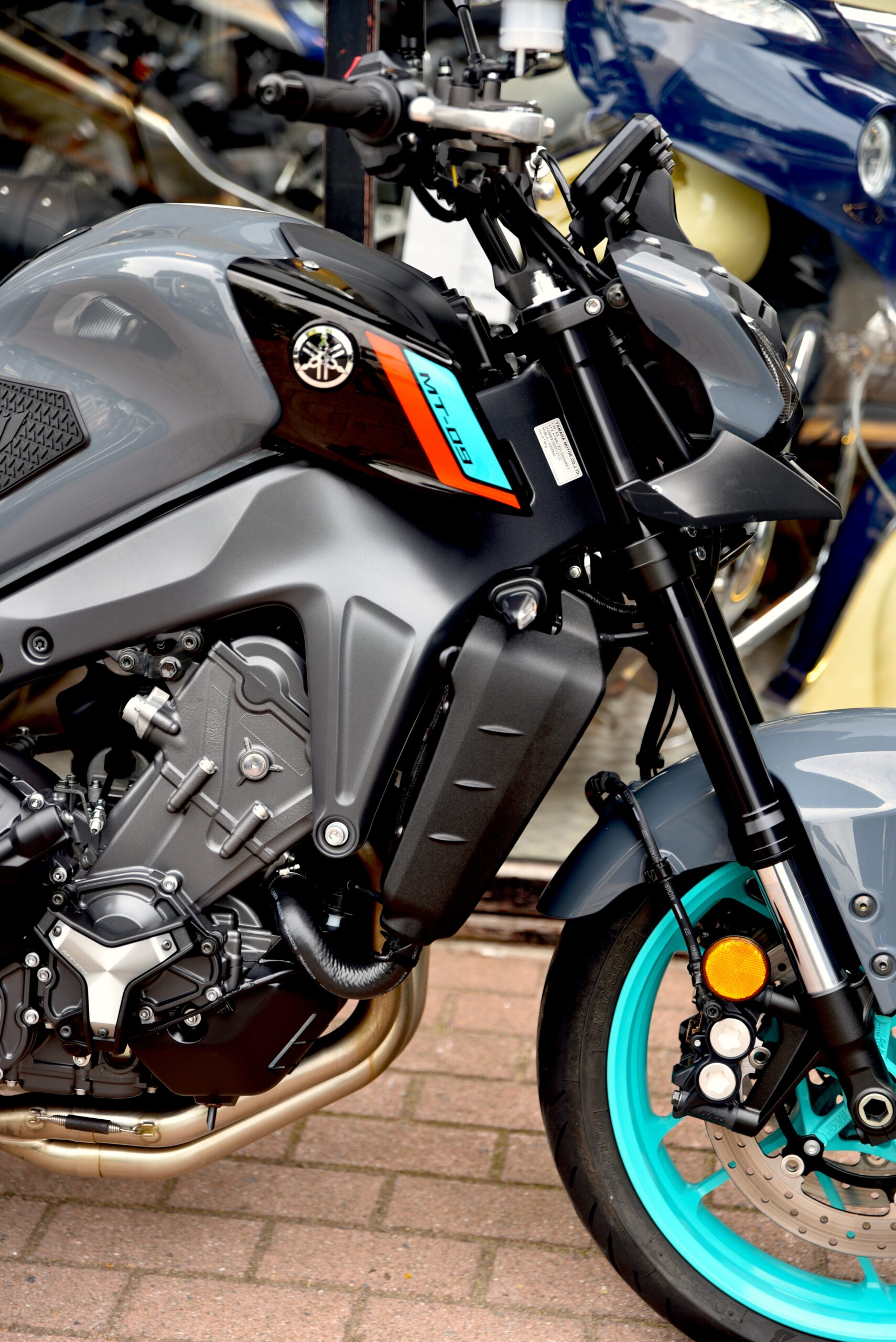 YAMAHA MT-09 – Image 4