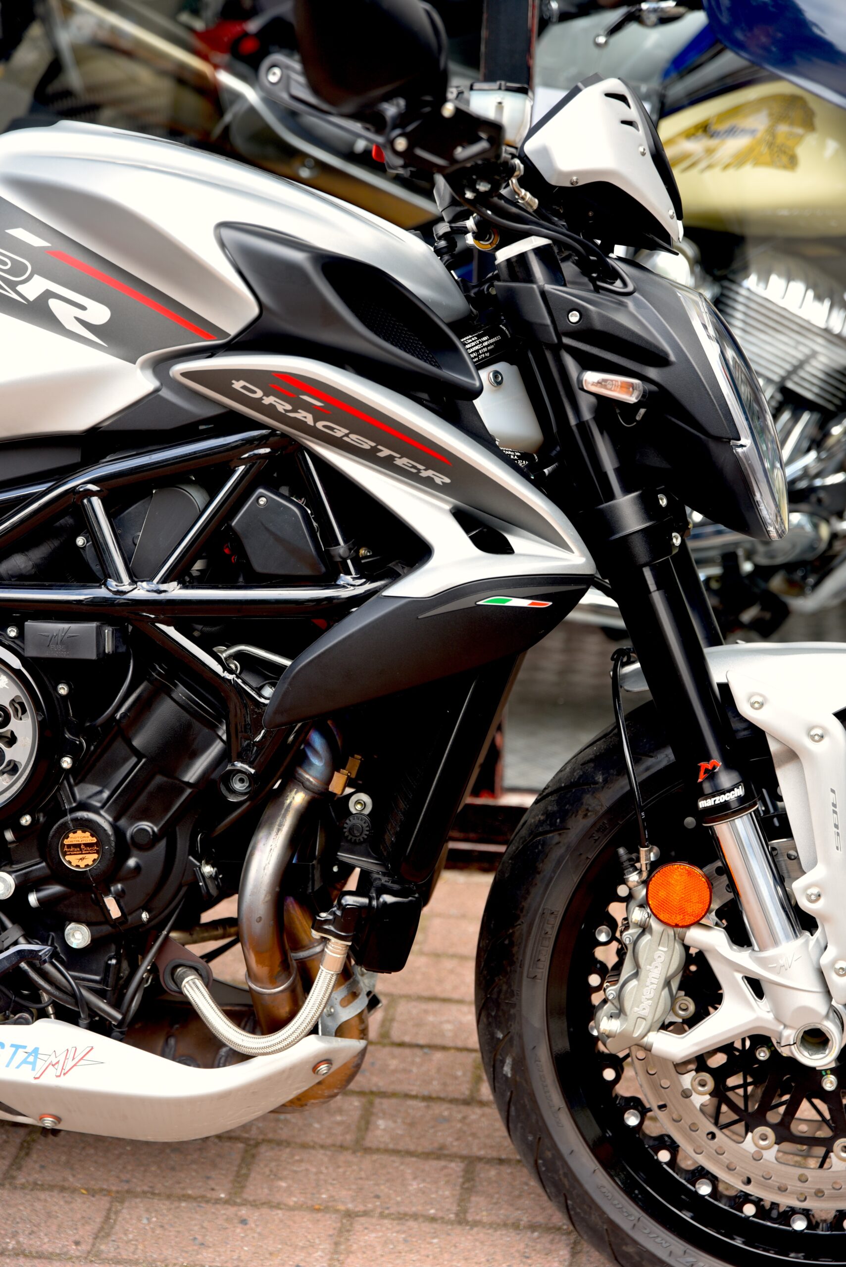 MV AGUSTA DRAGSTER 800 RR SCS – Image 4