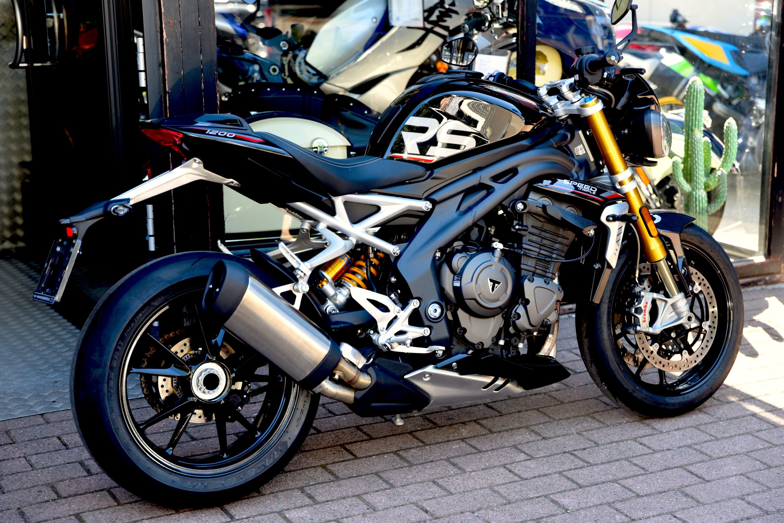 TRIUMPH 1200 SPEED TRIPLE RS – Image 3