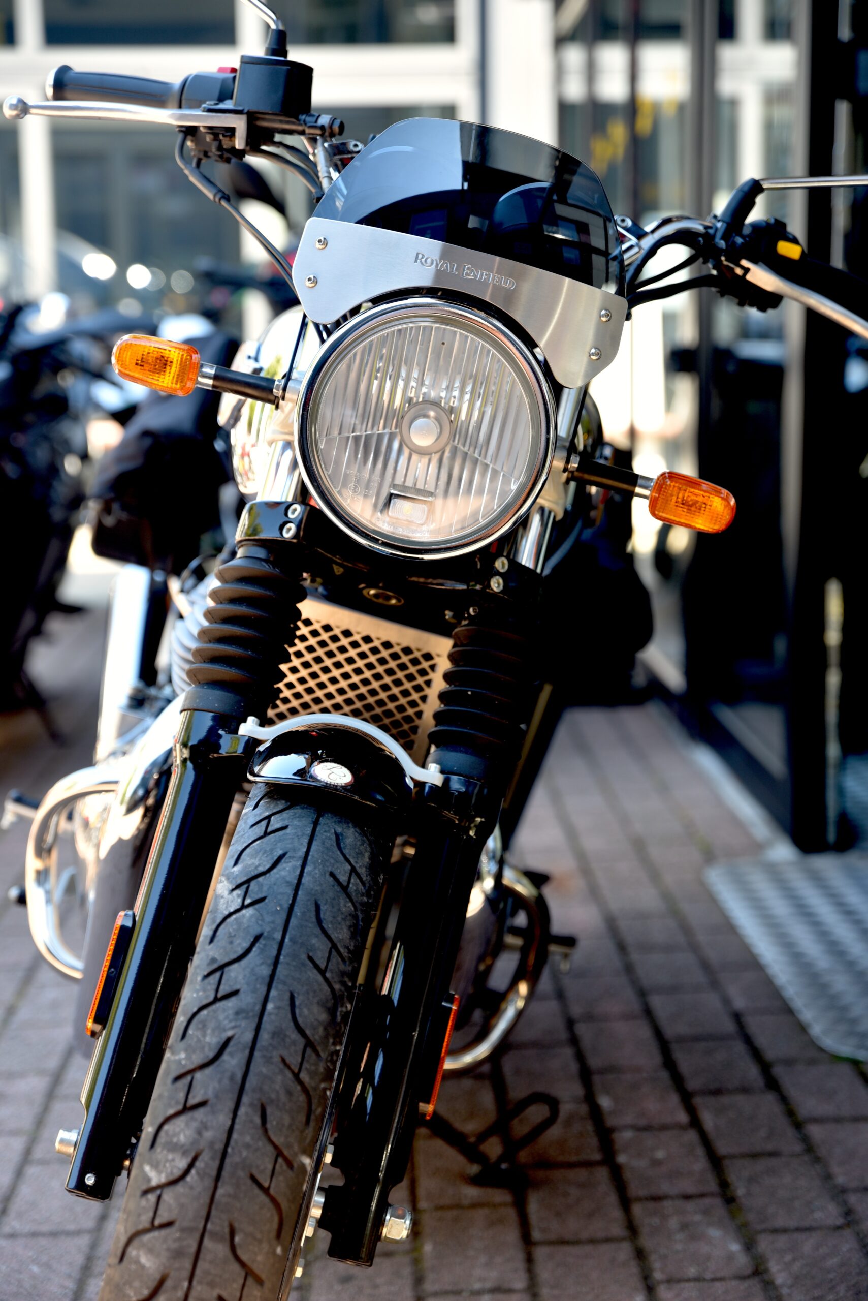 ROYAL ENFIELD INTERCEPTOR 650 – Image 5