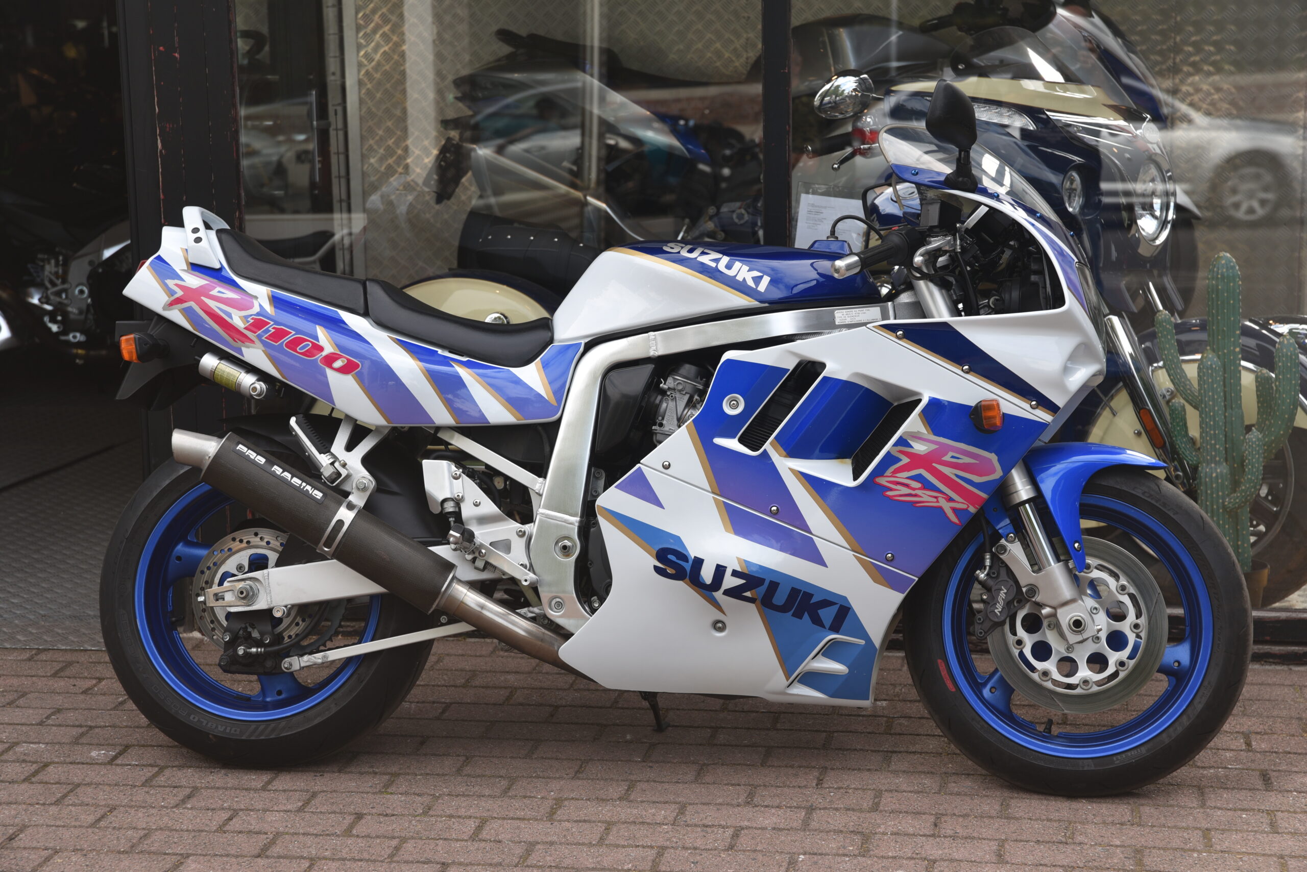 SUZUKI GSX-R 1100 – Image 2