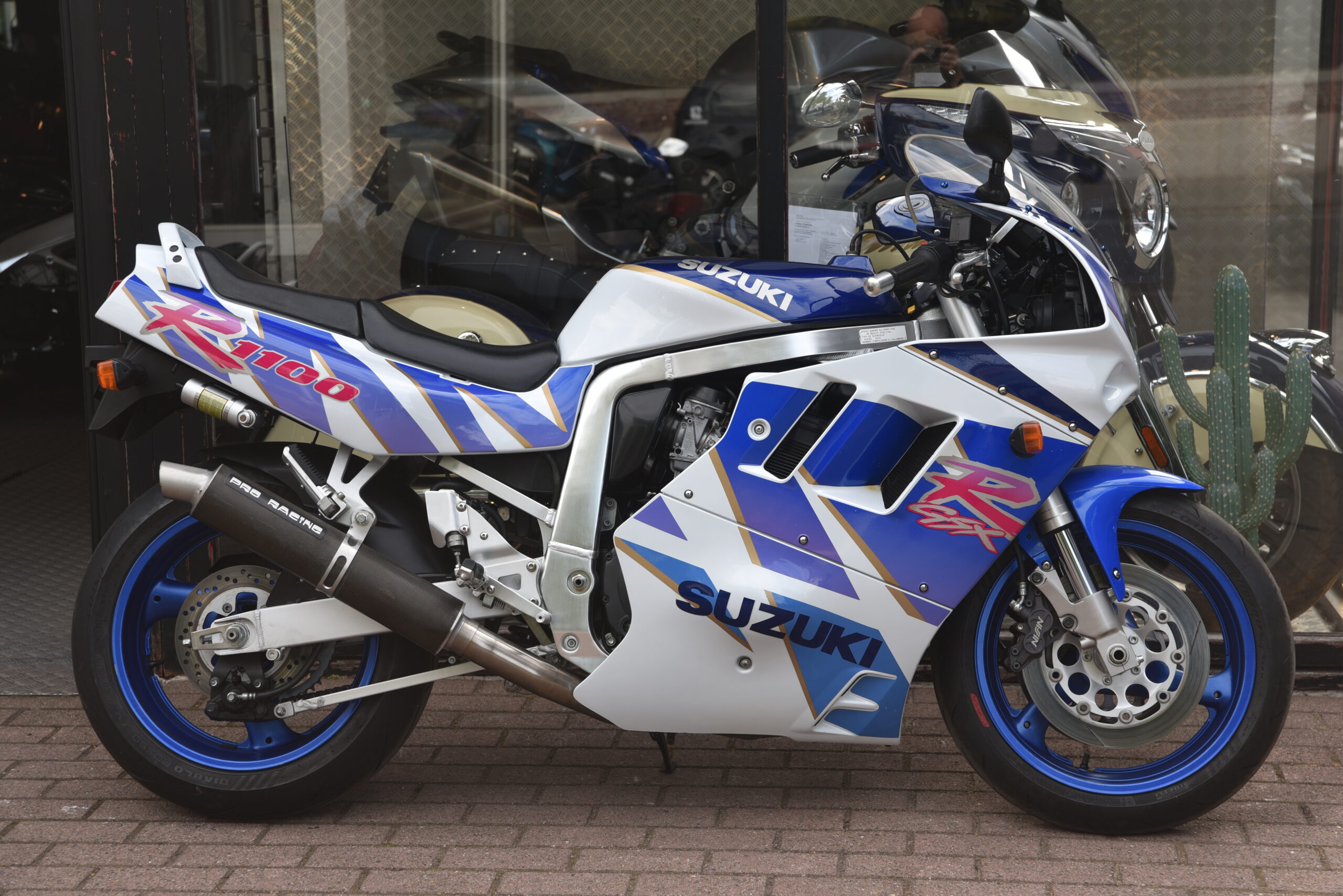 SUZUKI GSX-R 1100 – Image 3