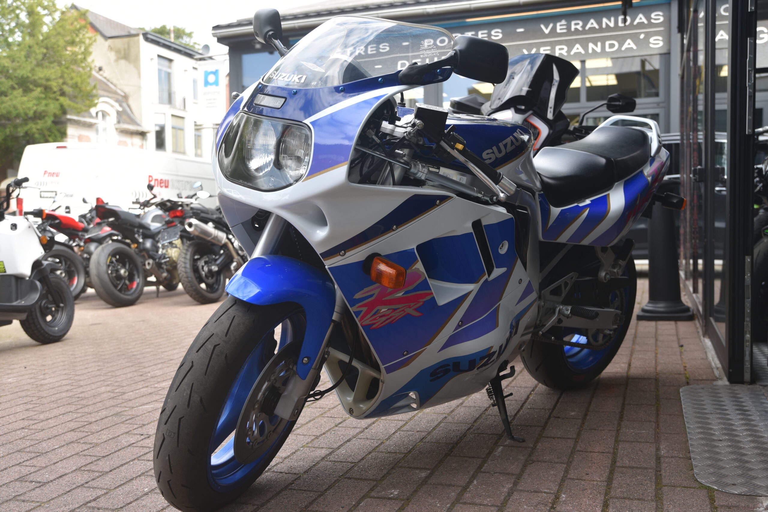 SUZUKI GSX-R 1100 – Image 10
