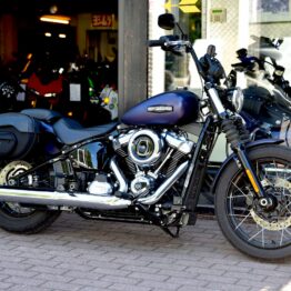 HARLEY DAVIDSON STREET BOB